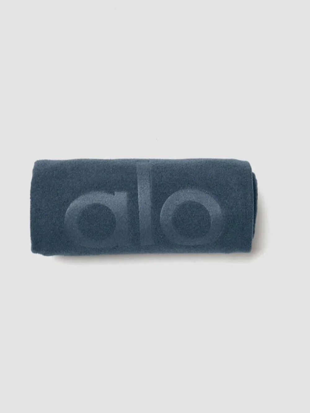 ALO Yoga brand alo
